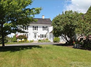 369 Middle Rd, Tuftonboro, NH 03816