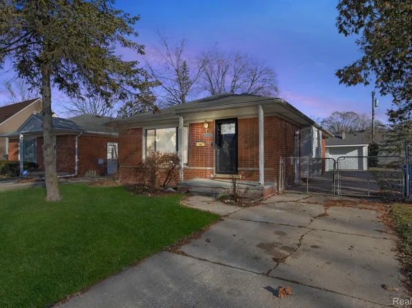 18442 Olympia, Redford, MI 48240