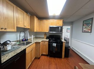 6 7th St #8-A, Cambridge, MA 02141