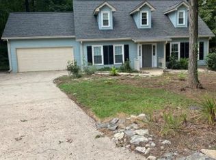 115 Nottingham Ln, Greenwood, SC 29649