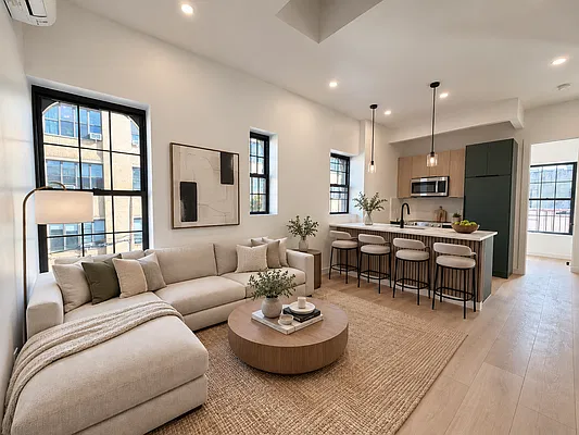 Living room, photo 1
