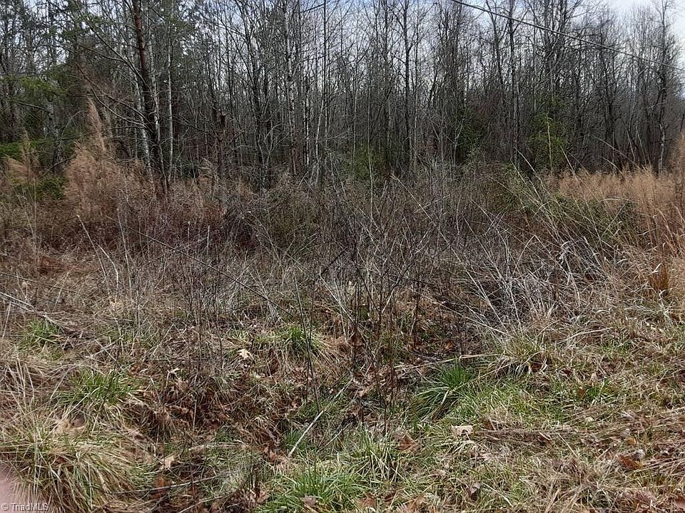 2nd image of 7060 Ridge Rd