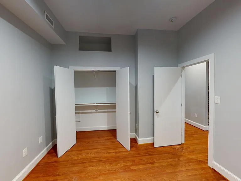 1312 Park Rd NW #1 — Photo 5