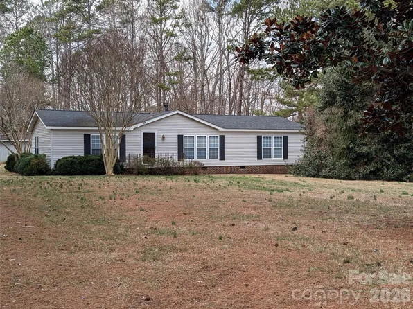 6846 Potter Rd, Matthews, NC 28104