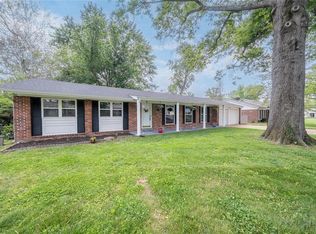 736 Gascogne Dr, Saint Louis, MO