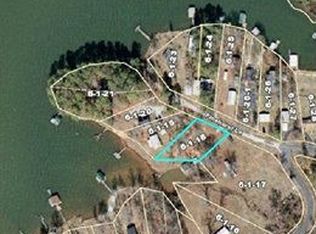 39 Pinehurst Ln, Chappells, SC 29037