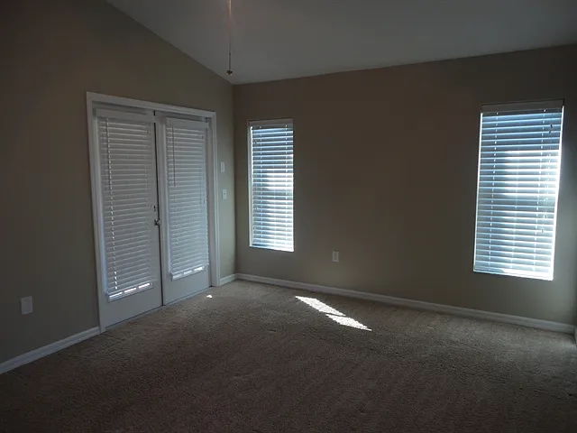 4015 Warwick Hills Dr — Photo 11