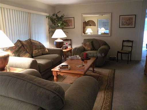4th image of 48 Pindo Palm St E #48