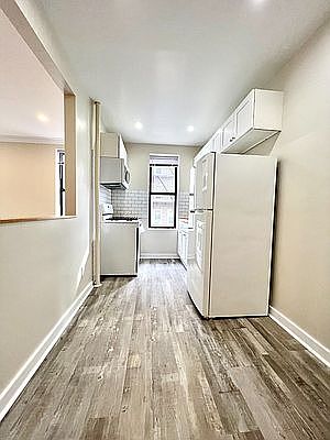 3rd image of 7123 4th Ave #2