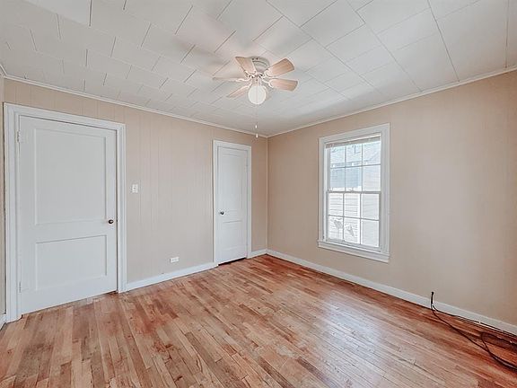 4th image of 1418 Sycamore Ave