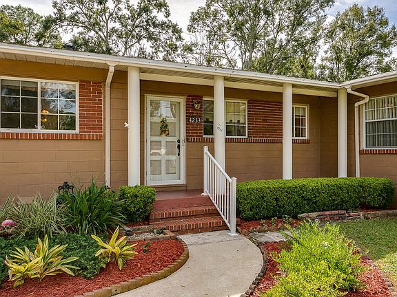 2nd image of 4233 Aldington Dr