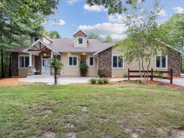 9419 N Raven Ct, Milton, WI 53563
