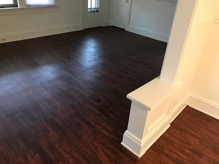 10518 Bernard Ave — Photo 3