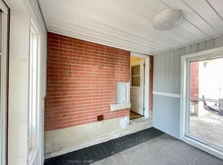 98 Masterson Dr, Saint Catharines, ON L2T3R2