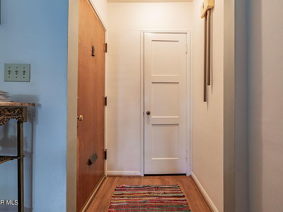 5th image of 22919 Leonora Dr