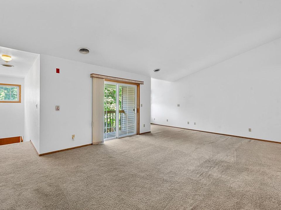 Creekside West 7 6205 S Creekside Dr Cudahy WI Zillow