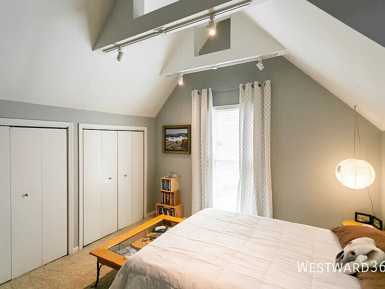3934 N Hermitage Ave #CH — Photo 10