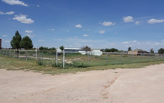 4th image of 3713 N County Road 1140