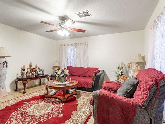 5th image of 8622 E 24th Pl