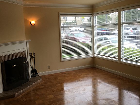 2nd image of 124 Eucalyptus Dr