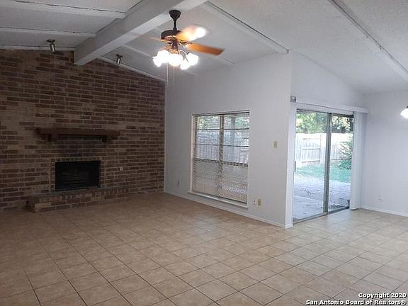 3rd image of 8302 Thorncliff Dr