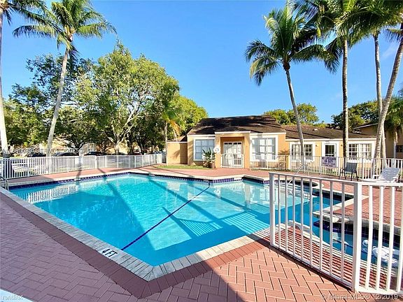 3rd image of 8043 SW 21st Ct #8043