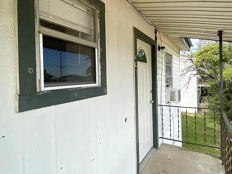 467 Lutheran Church Rd — Photo 2
