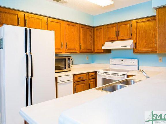 5th image of 31 Dame Kathryn Dr