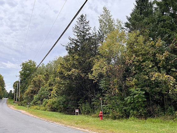 3rd image of LOT 1 Middle Rd