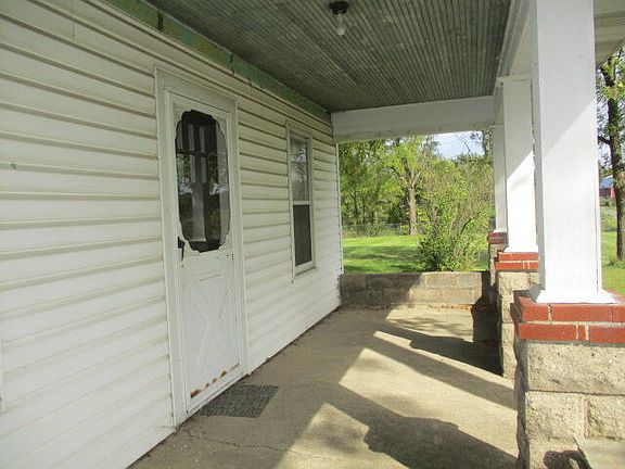 5th image of 10801 E G Ave