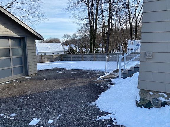 5th image of 132 Walton Park