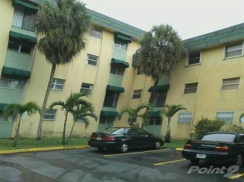 2nd image of 666 W 81st St APT 124