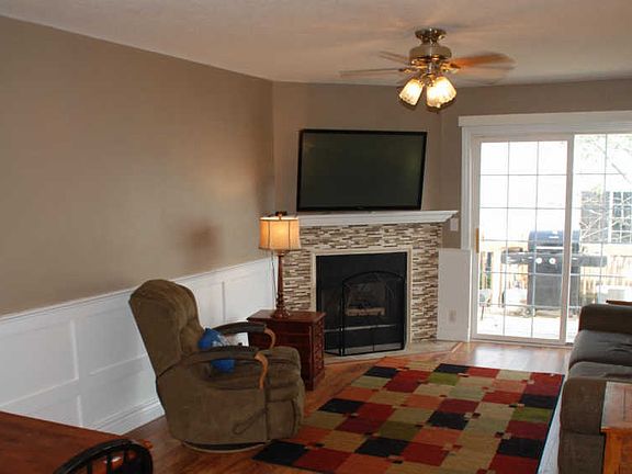 5th image of 1082 Watkins Glen Ct