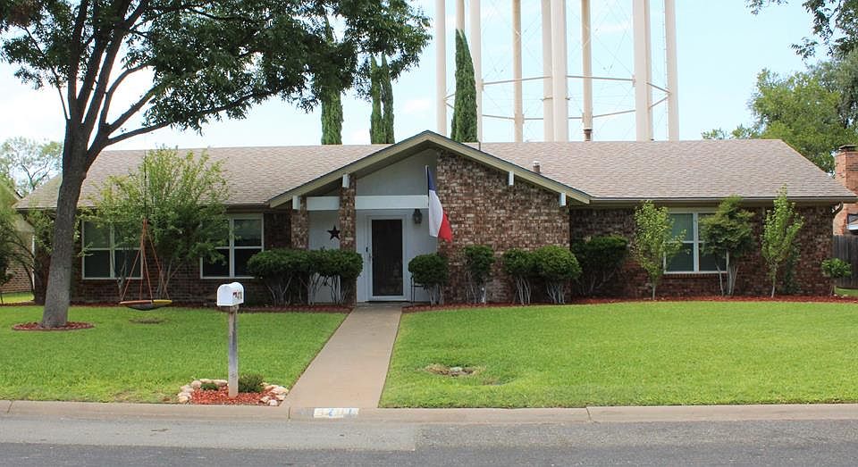 1st image of 4701 Fall Creek Dr