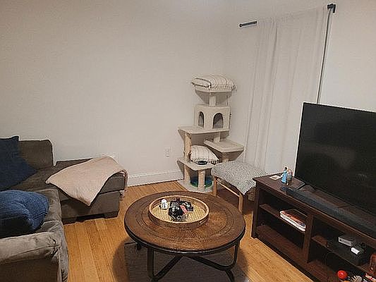 2nd image of 4822 Avenue M #2