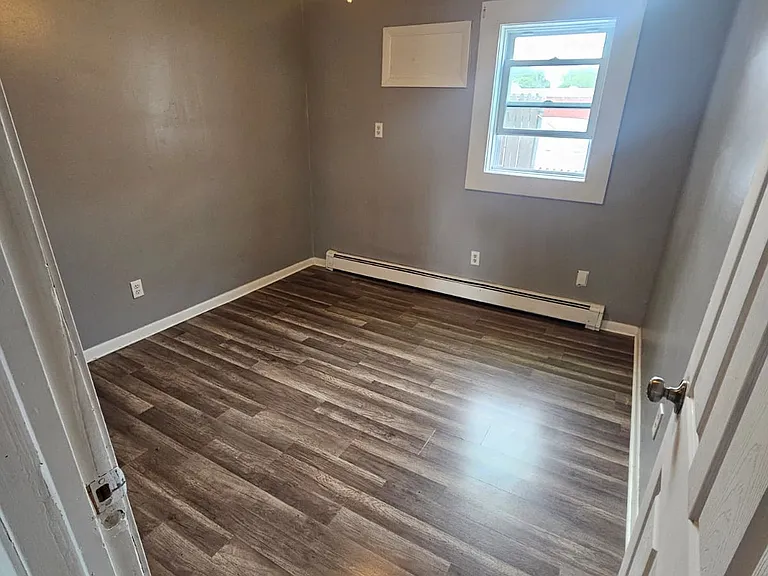 116 Roberts St #B — Photo 10