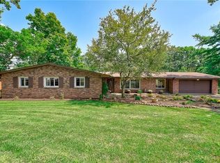 222 Oakhaven Dr, Coraopolis, PA 15108