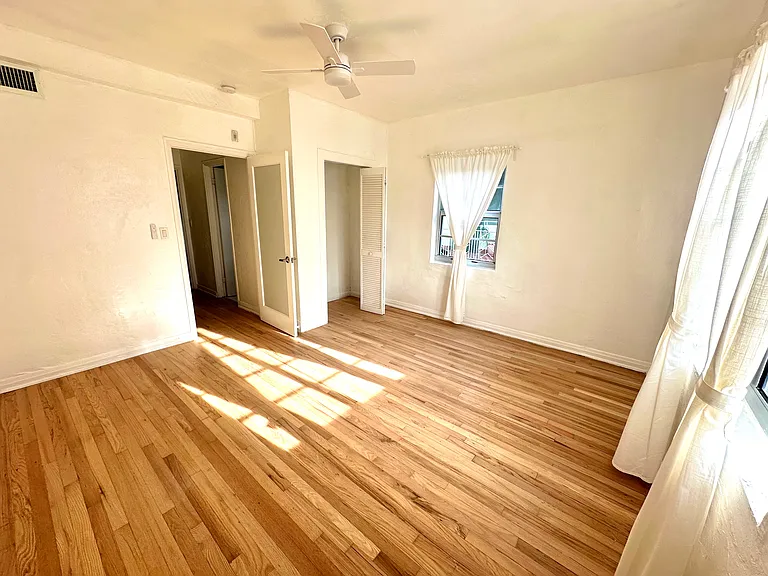 1534 Euclid Ave #D — Photo 10