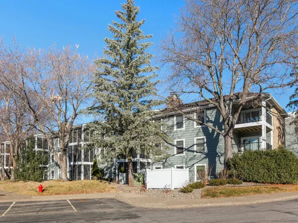 3000 Saint Albans Mill Rd APT 207, Minnetonka, MN 55305