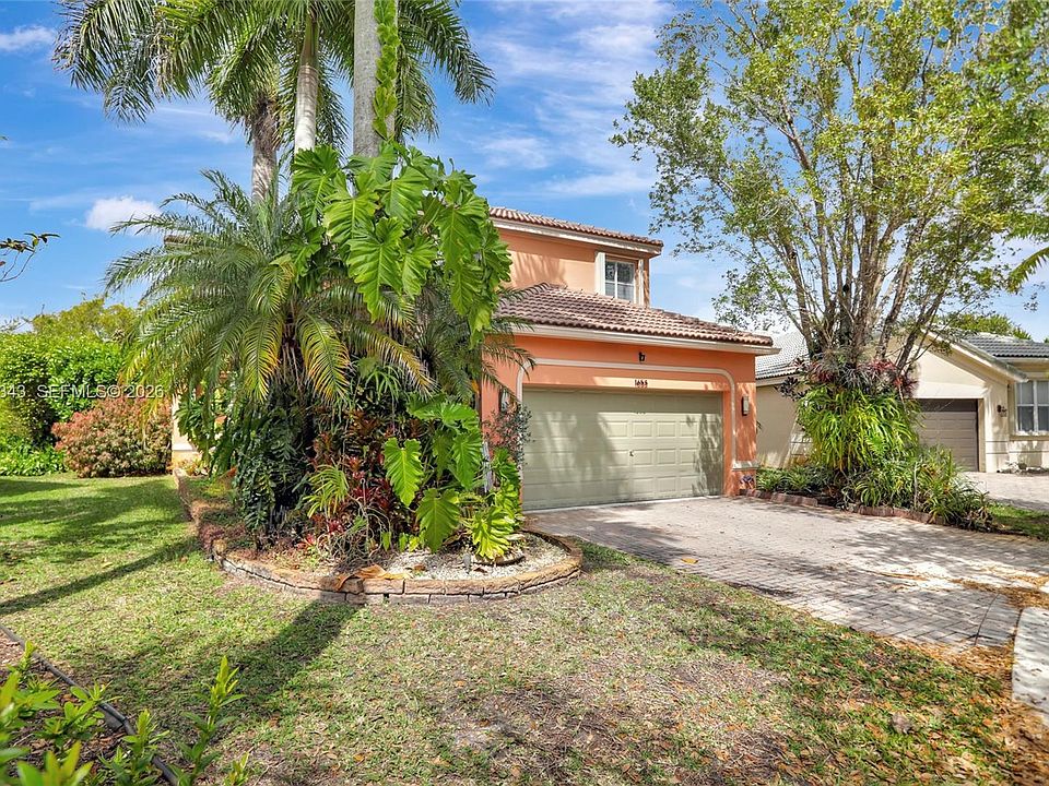 1st image of 1653 Winterberry Ln