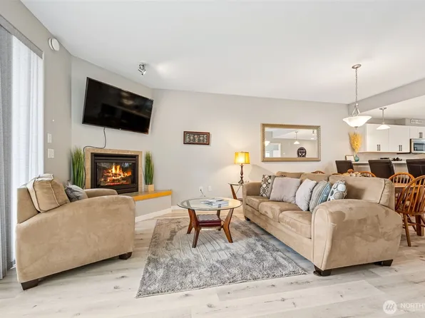 262 Oyhut Bay Blvd Boulevard SW #101, Ocean Shores, WA 98569