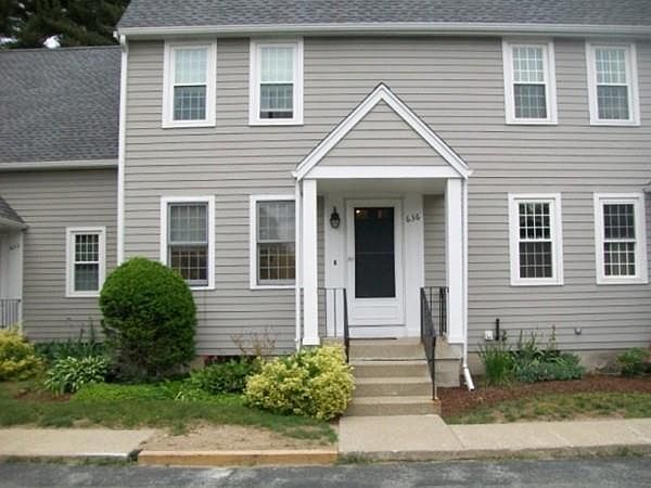 1st image of 636 Twin Lakes Dr #636