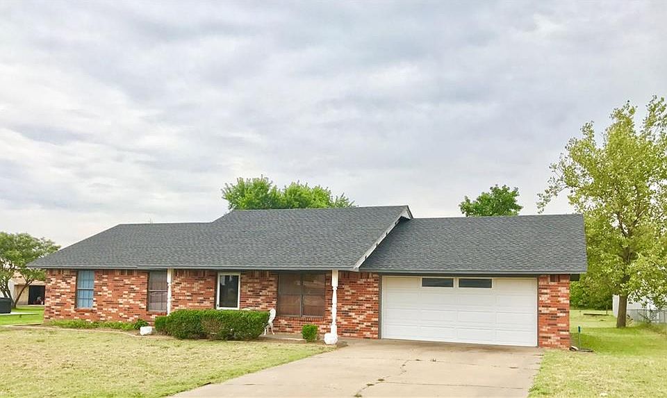 1st image of 106 Sadie Ln