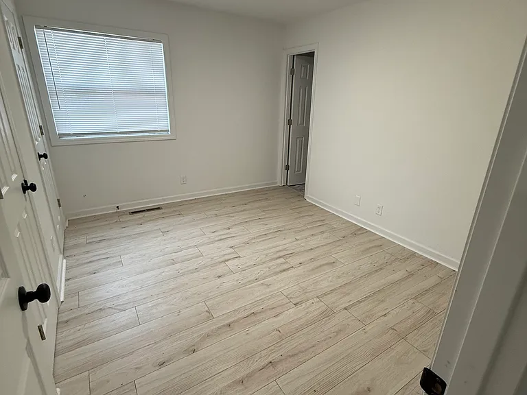 7023 W Newell St — Photo 10