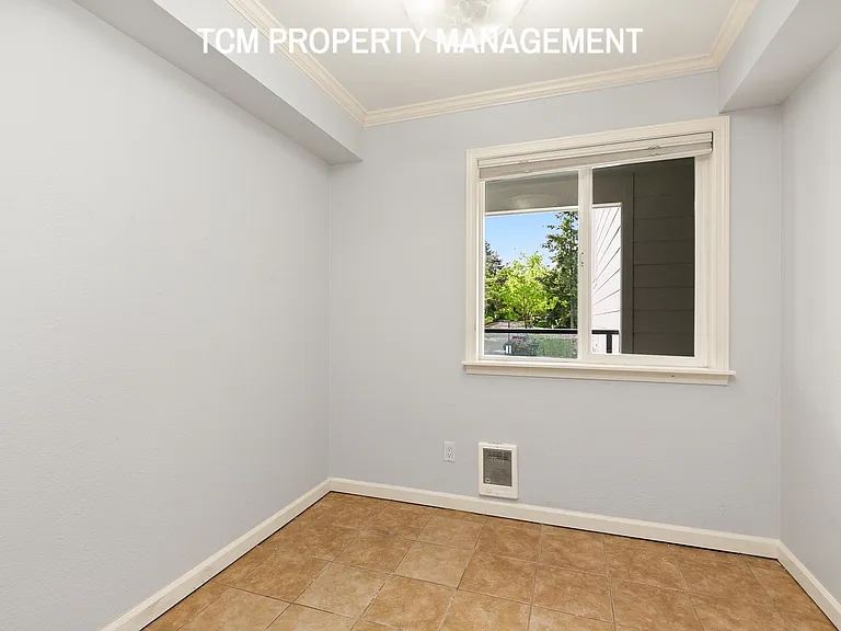 410 2nd Ave S #212 — Photo 11