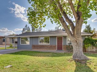 24 N Cottonwood Dr, Gilbert, AZ 85234