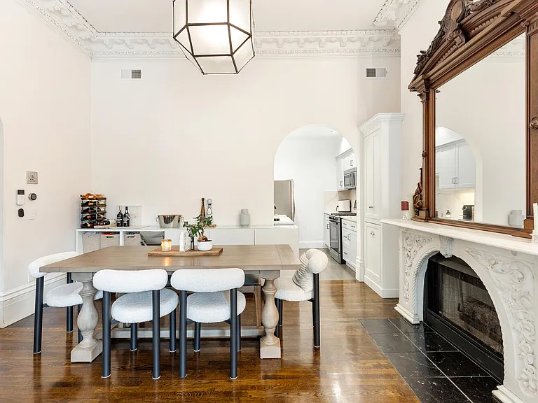 565 Massachusetts Ave #2 — Photo 7