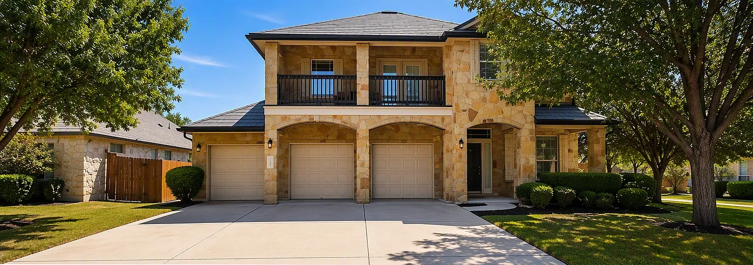 4 bed, 2498 sqft, $2,750 — Photo 1