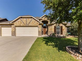 5809 Yellow Rose Ct, Midlothian, TX 76065