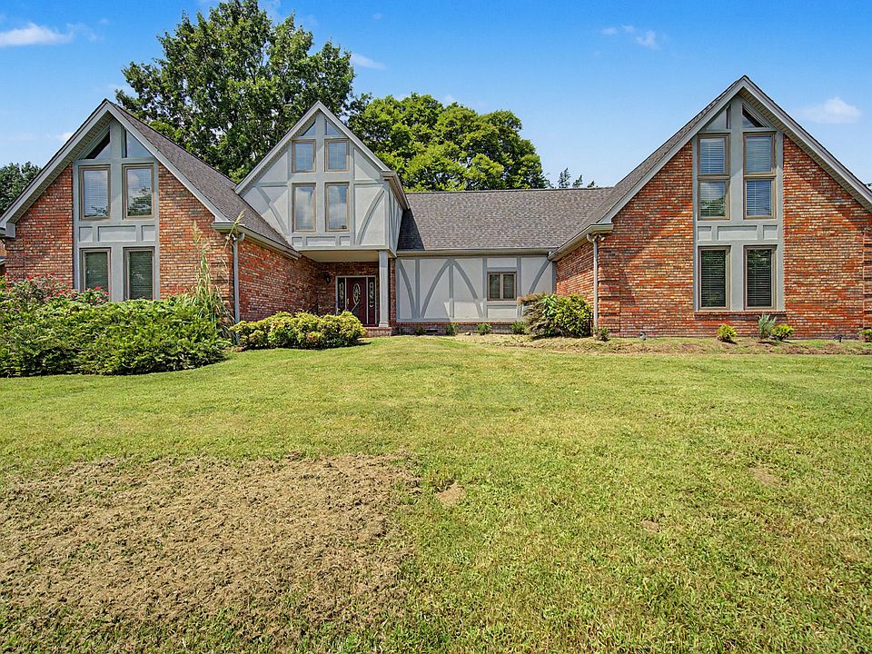1st image of 108 Geers Ct